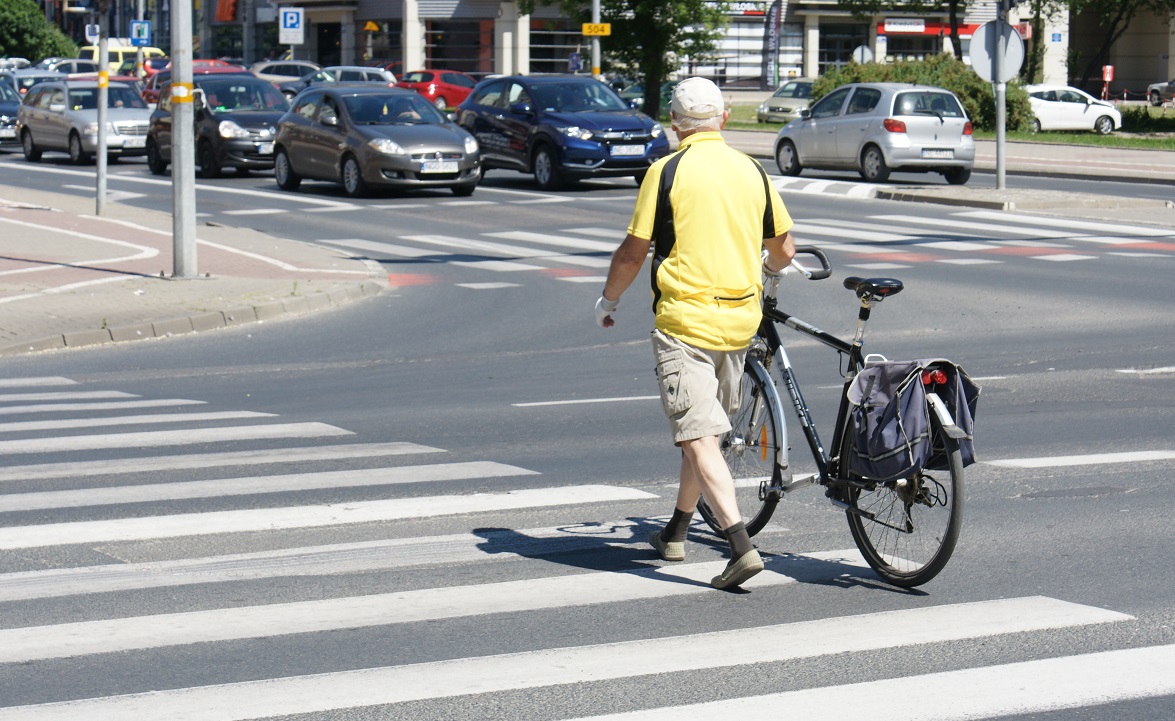 Przejeżdżanie rowerami przez przejścia dla pieszych Aktualności